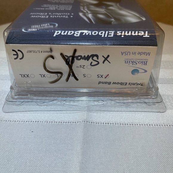 Bio Skin Tennis Elbow Brace Strap Tendonitis Golfers Band Golf Pain Relief - Picture 4 of 4